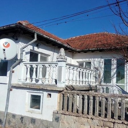 Гостевой Дом У Снежаны Provadiya Екстериор снимка